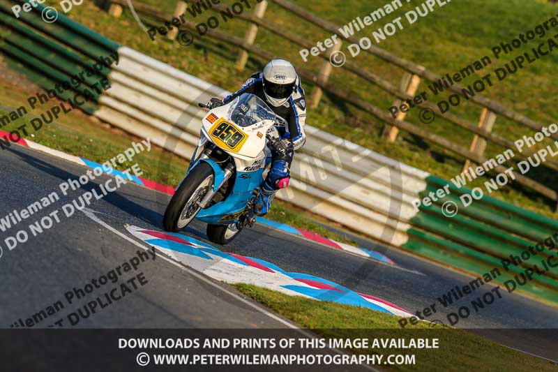 PJ Motorsport Photography 2018;enduro digital images;event digital images;eventdigitalimages;mallory park;mallory park photographs;mallory park trackday;mallory park trackday photographs;no limits trackdays;peter wileman photography;racing digital images;trackday digital images;trackday photos